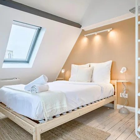 Mansarde A Deux Pas De La Citadelle *