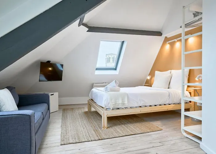 Mansarde A Deux Pas De La Citadelle Apartman *