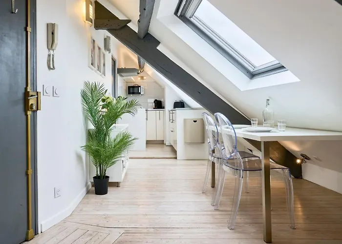 Apartman Mansarde A Deux Pas De La Citadelle *